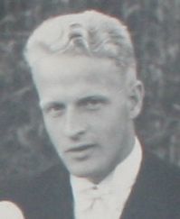 Asbjørn Anmarkrud (1912-1996).jpg