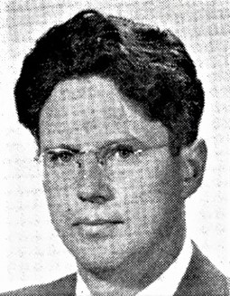 Gunnar Erdal-Aase lege.jpg