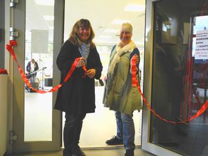 Åpningen av nytt bibliotek i Skotselv 2011 (Dscn0315).jpg