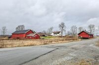 Østre Solberg gård ligger like øst for Nygårdskrysset. Foto: Leif-Harald Ruud (2020)