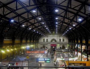 Østbanehallen Oslo 2012.jpg