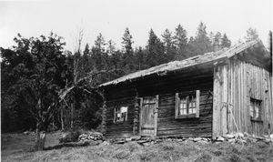 Østberget Mellom, Hedmark - Riksantikvaren-T107 01 0119.jpg