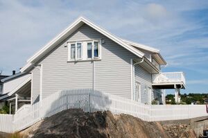 Østre Halsen, Strandveien 09.jpg