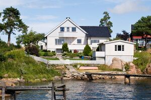 Østre Halsen, Strandveien 17.jpg