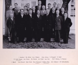 Østre Toten herredsstyre 1951.jpg