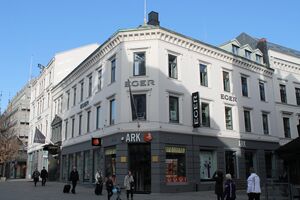 Øvre Slottsgate 23 i Oslo.JPG