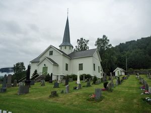 Øyer kirke.jpg