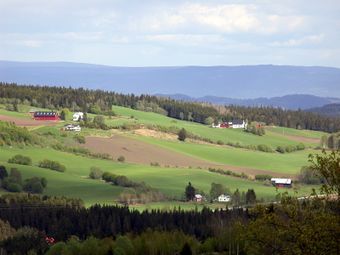 020515-1517-01 - Snartum og Gjosti.jpg