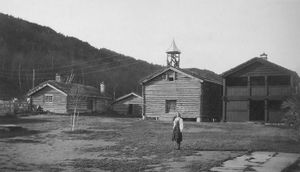 03 Prestegaarden Tunet.jpg