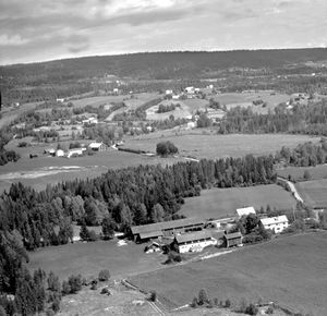 0414-00364-Narmo 1956 (2).jpg