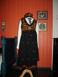 Bunad etter Hulda Garborg. Foto: Olve Utne (2007).