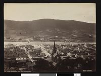 248. 100. Drammen seet fra Brandposten - NB bldsa AL0100.jpg