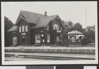 394. 1066 Moelv station - no-nb digifoto 20150810 00103 bldsa PK26288.jpg