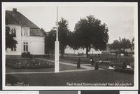 400. 1068. Fredrikstad, Kommunelokalet med nye park. - no-nb digifoto 20151030 00094 bldsa PK06567.jpg