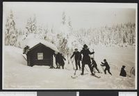 237. 10 Ved Skjennungshytten - no-nb digifoto 20151021 00308 bldsa PK04555.jpg