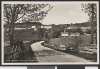 128. 11006 Ringsaker. Parti ved Fylkesskolen - no-nb digifoto 20150812 00032 bldsa PK26120.jpg