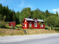 44. 11232 Sjoenstaadalen stasjon.jpg