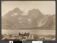 Trerømming i Raftsundet. Foto: Axel Lindahl (1880-åra).