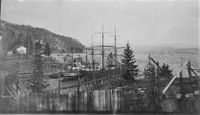 16. 1127 Skuter laster is i Nærsnasbukta.jpg