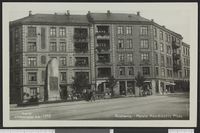 114. 1252 Kristiania. Harald Haarraades Plass - no-nb digifoto 20151106 00116 bldsa PK07981.jpg