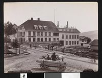 254. 1314. Lillehammer, Victoria Hotel - no-nb digifoto 20160112 00019 bldsa AL1314.jpg