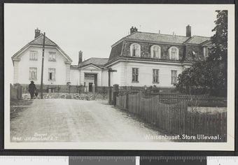 1448 Waisenhuset. Store Ullevaal - no-nb digifoto 20150911 00019 bldsa PK09119.jpg