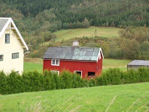 14816 Aure 47-2 stabbur.jpg