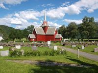 77. 19306 Mo krk (Surnadal), baatgrav.jpg