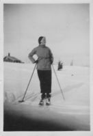 1937. Nikoline (Nekko) Harby (1914-1979)