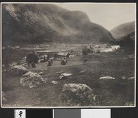 199. 1 Saaheim seet fra Sølvolden - no-nb digifoto 20160412 00202 bldsa EYDE 5 07B 060.jpg