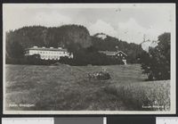 82. 2. Asker. Skaugum - no-nb digifoto 20150629 00007 bldsa PK21910.jpg