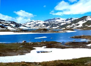 2001 07 04 Aurlandsdalen Geiteryggvannet.jpg