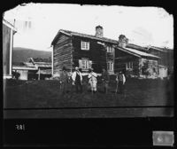 175. 212 ny. Røros. Commissionen i Guuldalen - NB bldsa OTO0185 A.jpg