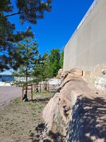 Nasjonalt minnested på Utøyakaia, nesten ferdig til offsiell åpning 18.06.2022. Foto: Eva Rogneflåten, 2022