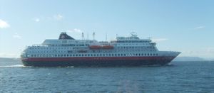 2239 MS Finnmarken (2002).jpg