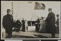 89. 22 Kroningsreisen Ankomst til Chrsund - no-nb digifoto 20160217 00143 bldsa PK14390.jpg