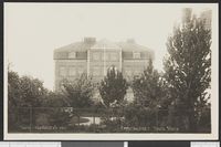 46. 2411. Fredriksstad. Trara Skole - no-nb digifoto 20140509 00009 bldsa PK13074.jpg