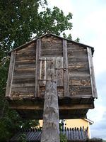 Njalla ved Silvermuseet i Arjeplog. Foto: Olve Utne (2012).