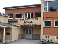 10. 28401 Valsoyfjord skole.jpg
