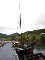 Vengbåten «Ottar» ved kai på Otnes i Valsøyfjorden i 2015. Foto: Olve Utne