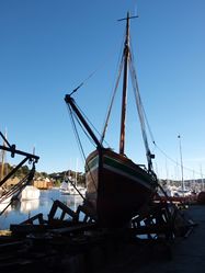 Seglskøyte på slipp. Foto: Olve Utne (2007).