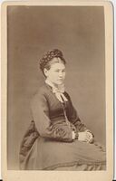 323. 47 Ukjent dame, fotograf A. Polaczek.jpg