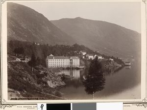 515. Vossebanen, Vaksdal Møller - no-nb digifoto 20151106 00096 bldsa AL0515.jpg