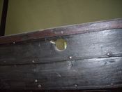 Gokstadskipet, årehull. Foto: Olve Utne (2008)