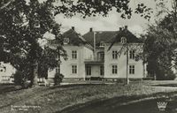 142. 545 Eidsvollsbygningen - no-nb digifoto 20150903 00068 bldsa PK22946.jpg