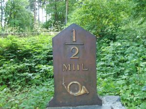 5499 halvmilestolpe.jpg