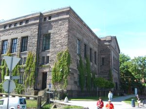5581 Universitetsbiblioteket v Solli Plass (b. 1913).jpg