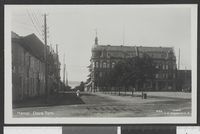 135. 644 Hamar. Ostre Torv - no-nb digifoto 20150629 00235 bldsa PK25591.jpg