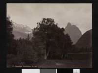 150. 646. Romsdalen, Romsdalshorn fra Aak - no-nb digifoto 20151109 00005 bldsa AL0646.jpg