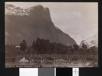 9. 727. Romsdalen, Gaaksøiratind i Erisfjord - no-nb digifoto 20151109 00078 bldsa AL0727.jpg